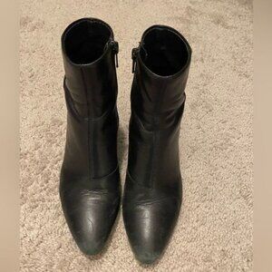 Vagabond Black Leather Booties